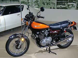 900 Z1 Super4 